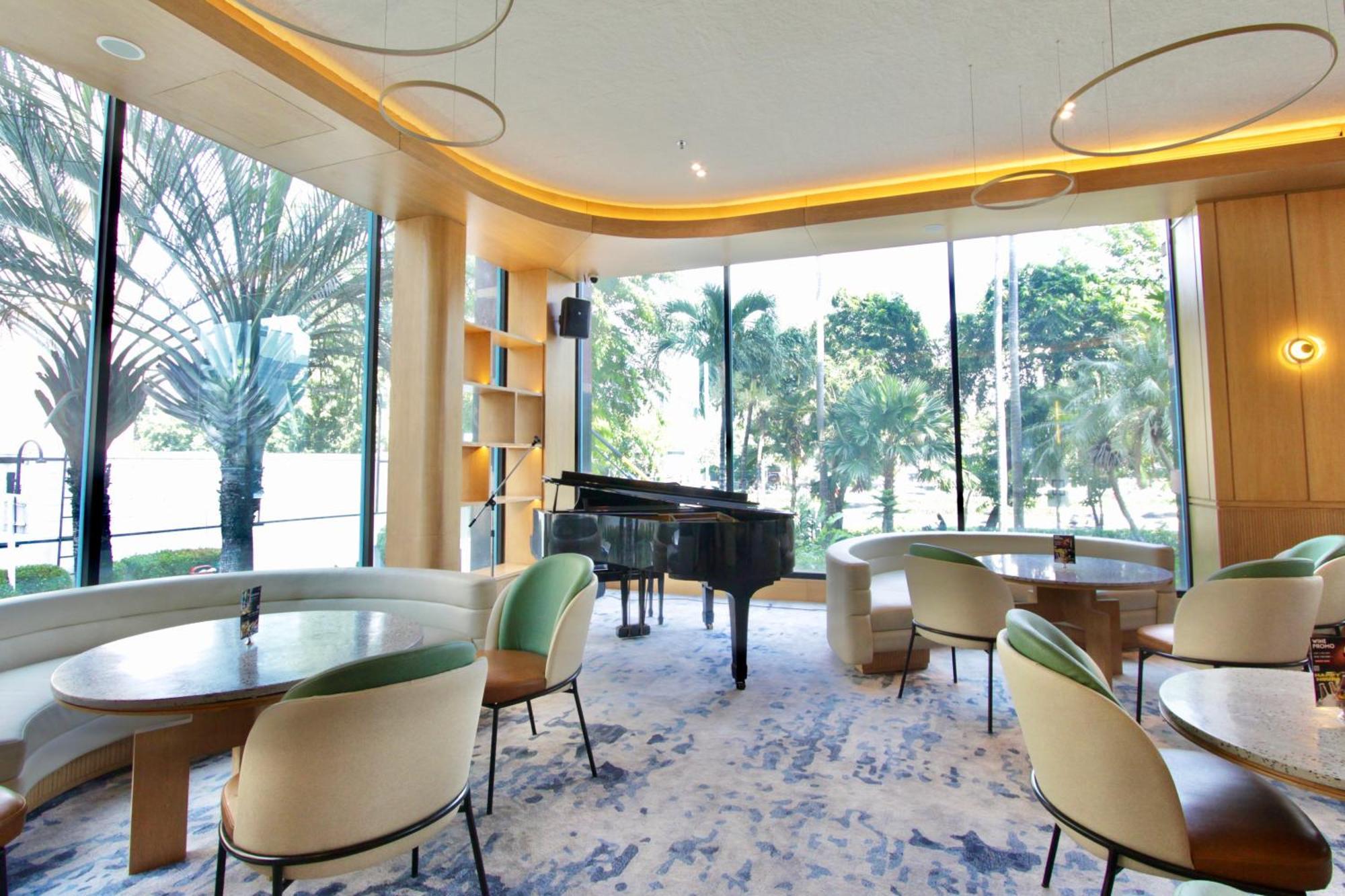 The Acacia Hotel Jakarta Extérieur photo
