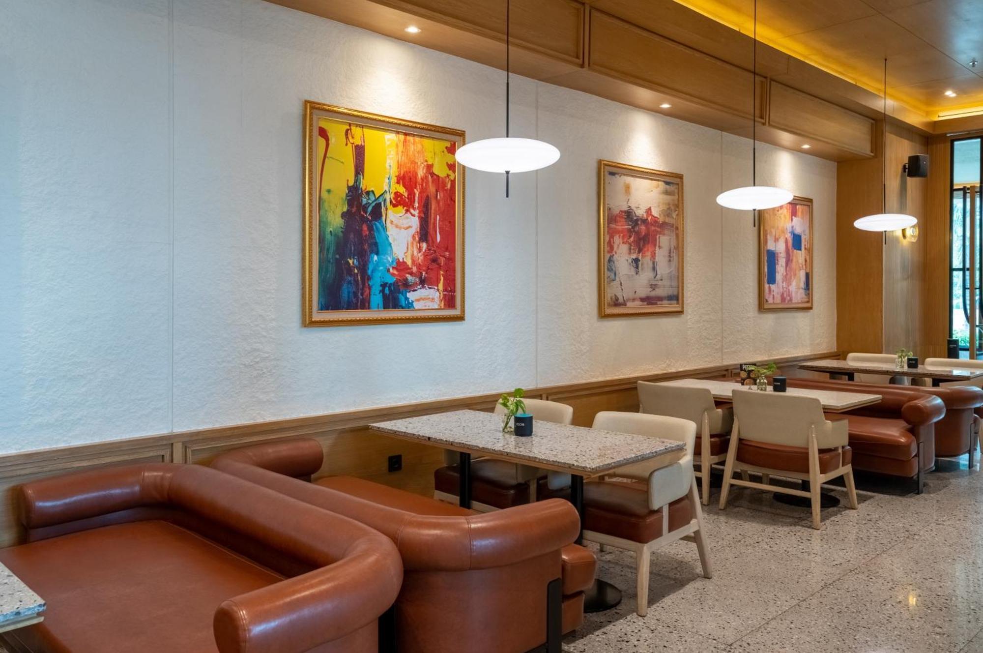 The Acacia Hotel Jakarta Extérieur photo