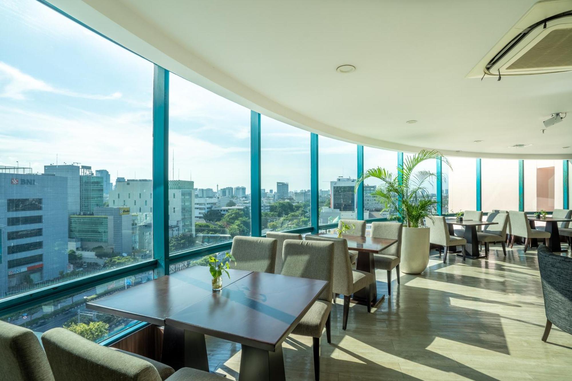 The Acacia Hotel Jakarta Extérieur photo